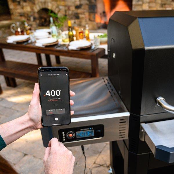 Masterbuilt Gravity Series 800 – Barbecue a carbone digitale 3 in 1 con piastra e smoker
